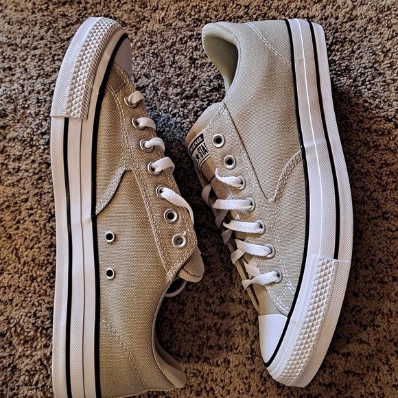 Chuck Taylor All Star Converse Men's Beige Canvas Sneakers Size 12 - Picture 4 of 8